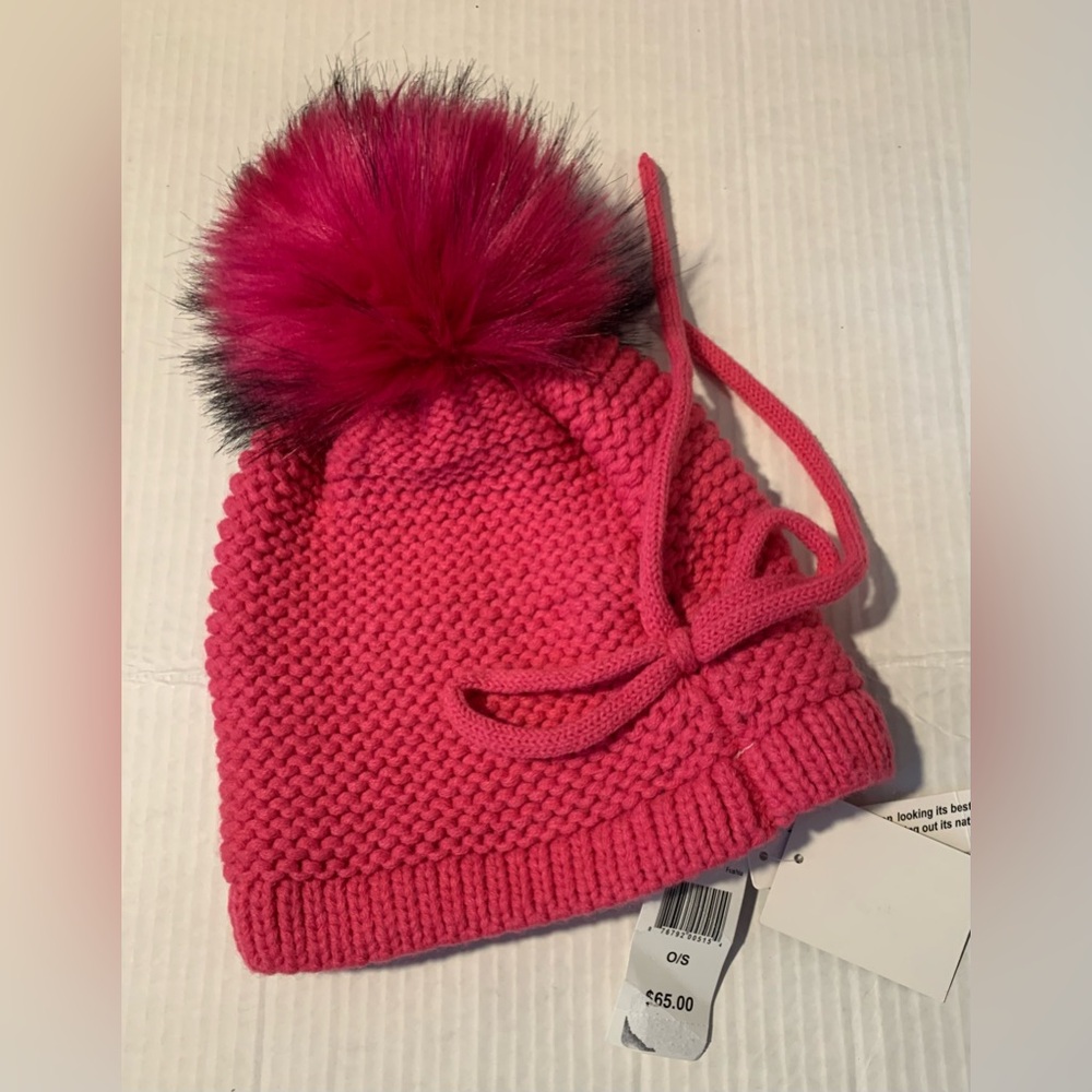 NWT Bright Pink Kyi Kyi Canada Winter Hat